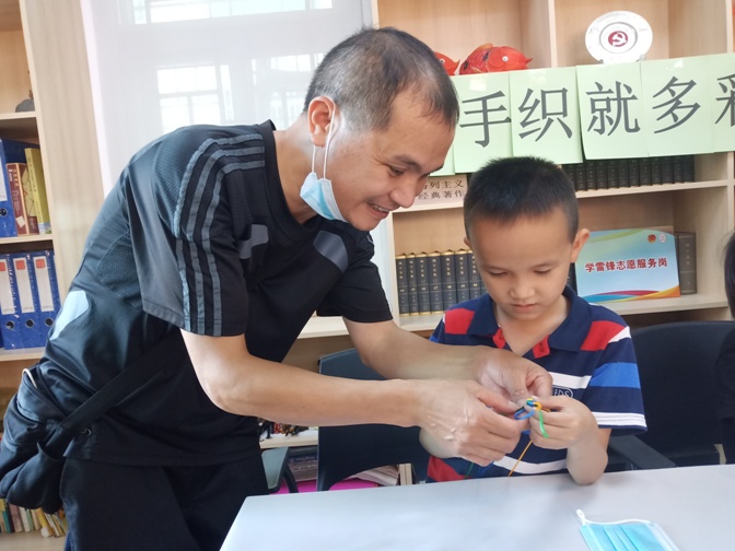 亲子互动1.jpg