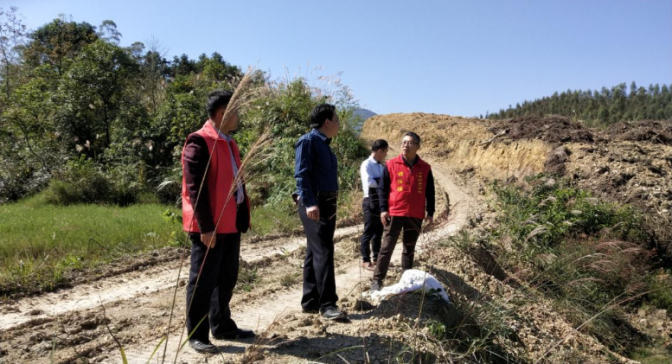 送民法典下基层5.png