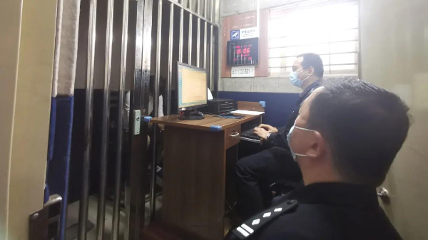 民生小案丨提供银行卡再截胡诈骗款，警方抓获一名涉嫌“帮信罪”嫌疑人
