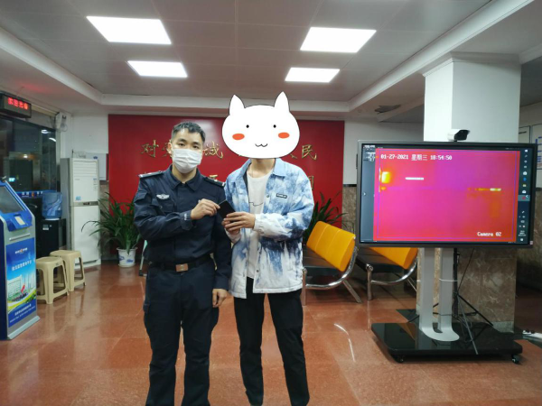 民生小事 | 梅林派出所一小时内帮两位失主找回手机