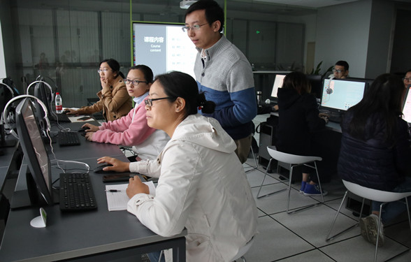 数字化阅读空间：PowerPoint职场技能篇_副本.jpg