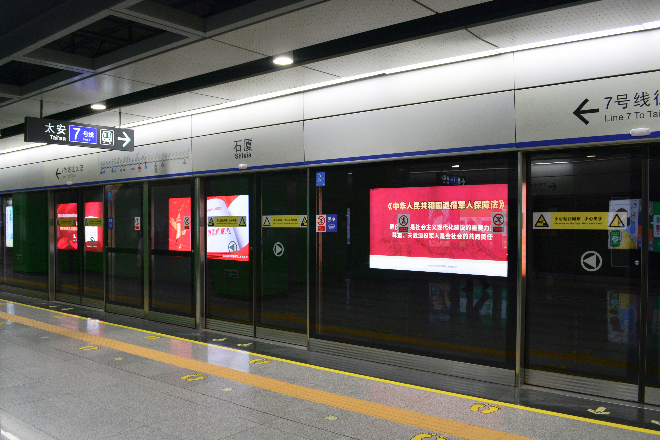 03.jpg