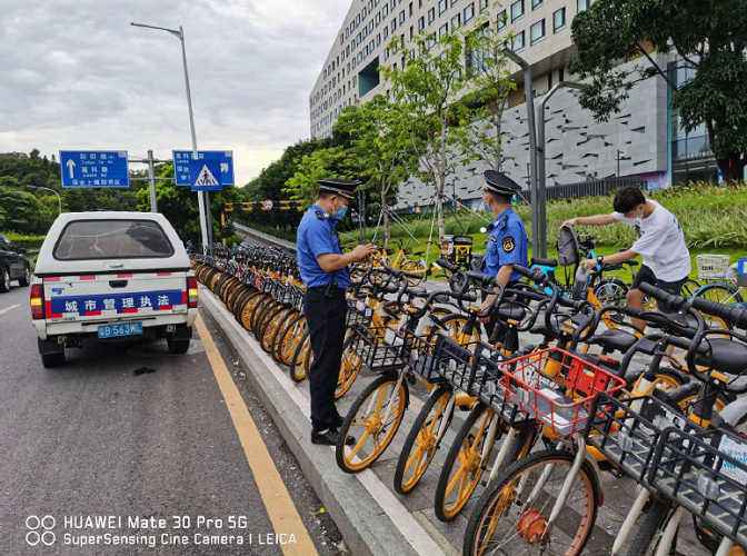20200813 华富街道：争创文明城市，综合执法在行动 (2).png