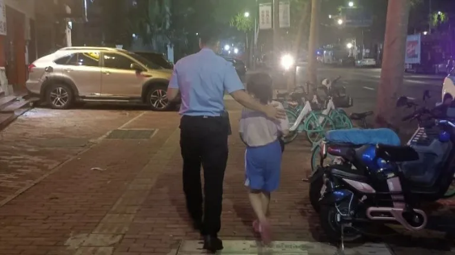 我为群众办实事 | “你跑哪去了，你看这么多人都在找你！”