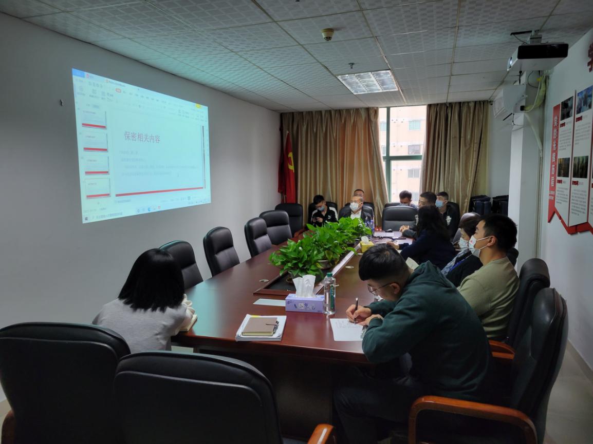 区物业中心开展法律专题讲座活动.jpg