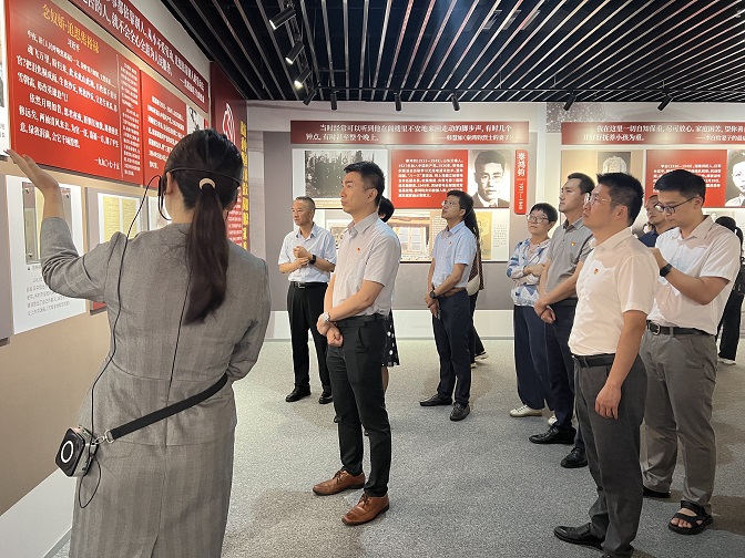 活动现场 (1).jpg