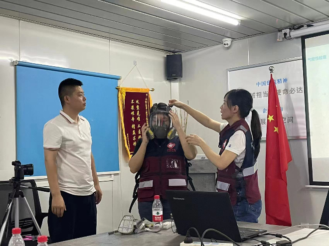 区疾控中心开展建筑行业职业病危害和个体防护培训1.png