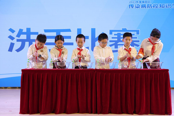 CDC图片1.jpg