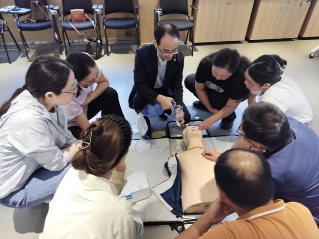 强化院前急救能力 守护群众健康生命3.jpg