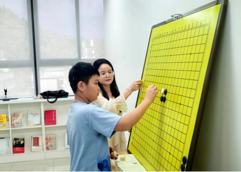 “挑战自我，飞跃梦想”——快三平台
残联残疾青少年暑期体育夏令营346.png