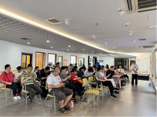 融入数字时代，拓宽就业路径——快三平台
残疾人就业创业生态基地开展数字素养提升系列培训376.png